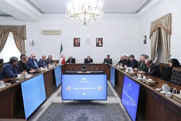 پیام وفاق و همگرایی سران قوا در دهه فجر به نمایش گذاشته شود