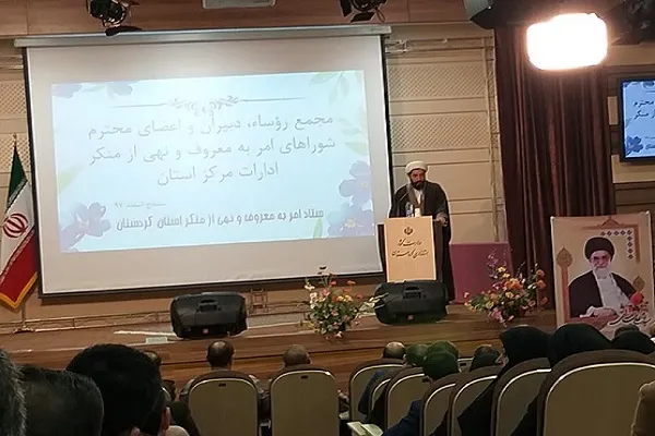 فضای امر به معروف و نهی از منکر باید همه‌گیر شود