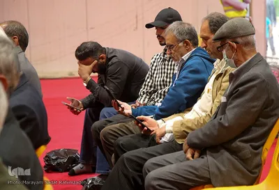 محفل جزء خوانی در نمایشگاه قرآن و عترت شیراز