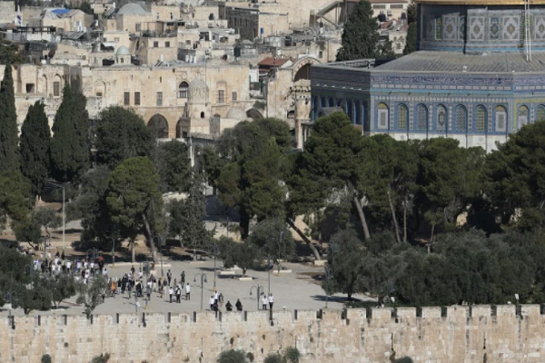 Protected by the Zionist regime’s forces, nearly 600 illegal Israeli settlers stormed the Al-Aqsa Mosque compound in occupied East al-Quds on Thursday, August 13, 2026.