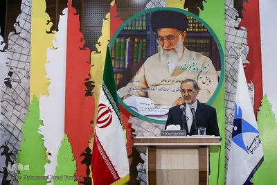 دکتر ولایتی