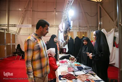 دومین روز نمایشگاه قرآن و عترت شیراز