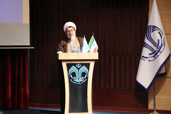 وجدان بشریت از فرزندان انقلاب اسلامی توقع دارد