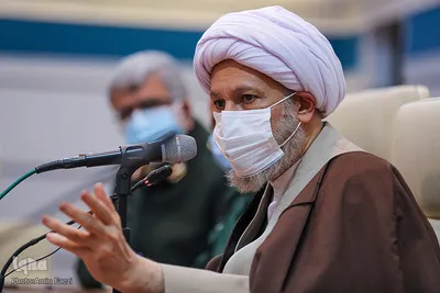 نشست صمیمانه نماینده ولی فقیه با فرماندهان ارشد نظامی و انتظامی فارس