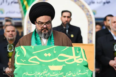 اهتزاز پرچم گنبد منور حضرت عبدالعظیم (ع)