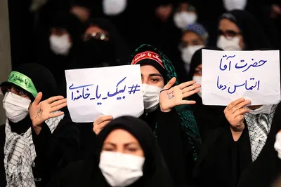 دیدار جمعی از مردم قم با رهبر معظم انقلاب