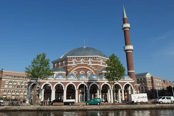 رشد چشمگیر جامعه مسلمانان در هلند طی سال گذشته