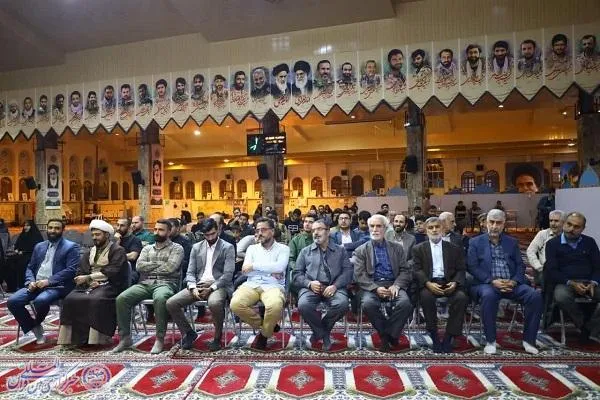گردهمایی بزرگ خادمان و بسیجیان مصلی امام خمینی (ره) شهرستان ساری