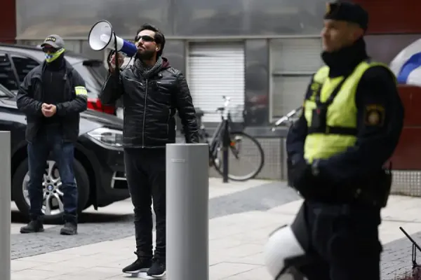 Ang Lalaking Nilapastangan ang Quran sa Sweden ay Pinatay, Kinumpirma ng mga Awtoridad