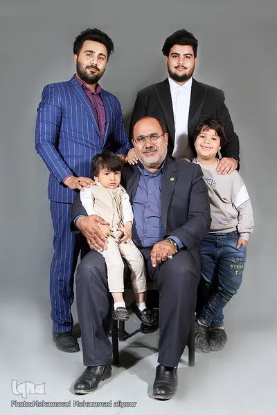 توفیق سودانی، فرزند بزرگتر جلسات قرآنی خانگی پدر را از کودگی به یاد دارد. محمد مهدی نیز همیشه در جلسات قرآنی پدر و دارالقرآن، نقش تداراکات جلسات قرآن را بر عهده دارد.  