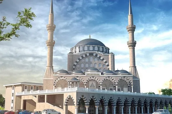 Kuzey Makedonya'da camiler yaklaşık iki ay aradan sonra cemaatle ibadete açıldı