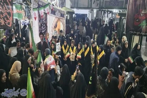 سوگواری دانش آموزان بابلسری در چهلم شهادت دانش آموزان میناب