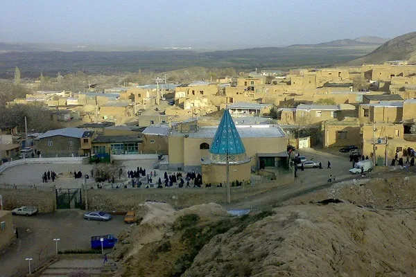مرمت اضطراری امامزاده نوح (ع) ساوه آغاز شد