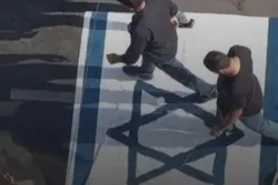 Untersuchungshaft für bahrainischen Jugendliche die auf der Flagge des zionistischen Regimes trampelten