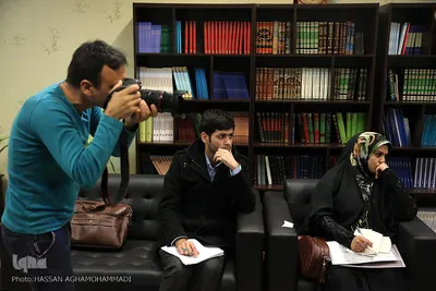 نمایشگاه آثار علمی آیت الله هاشمی شاهرودی