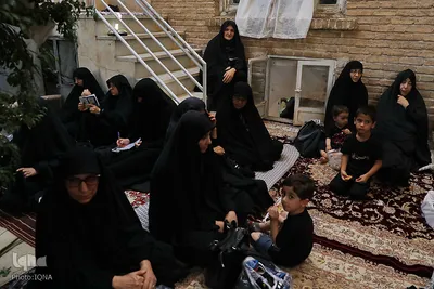 بیش از یک قرن روضه خانگی در خانه برقعی