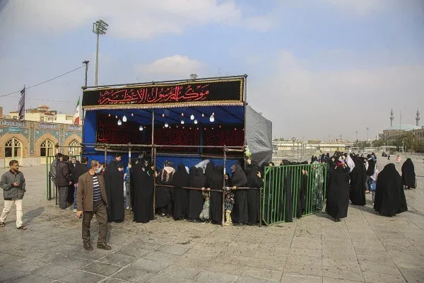 اطعام بیش از ۶۰ هزار زائر در سالروز شهادت حضرت زهرا(س)