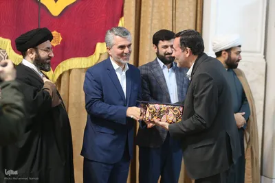 تجلیل از کریم دولتی در مراسم افتتاح جلسه قرآن مسجد امام مهدی (عج)