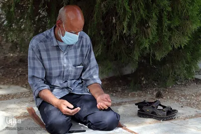 مراسم قرائت دعای پرفیض عرفه در گلستان شهدای اصفهان