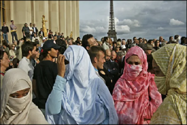 Francia: continuano le proteste contro la 
