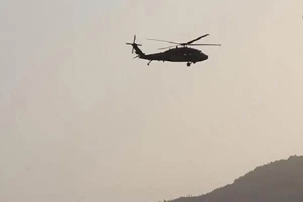 Afganistan'da askeri helikopter düştü: 3 ölü, 1 yaralı