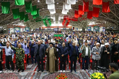 سوگواره هفتمین روز شهادت رئیس‌جمهور در اصفهان