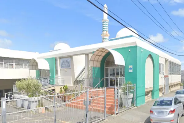 New Zealand Police Charge Teen Over Online Bomb Threat to Mosque
