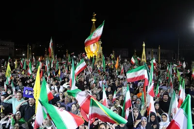 نود و هفتمین شب از شب های اقتدار ملی شیرازی ها با ولایت