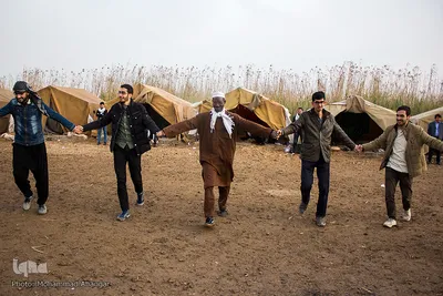 کاروان راهیان نور دانشجویان خارجی در مناطق عملیاتی خوزستان