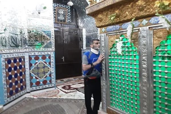 بدرقه دوچرخه سوار بابلسری که به سوی حرم حضرت معصومه(س) رکاب می زند