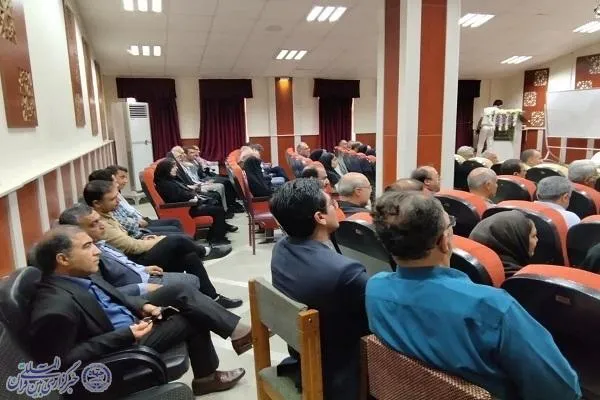 نشست داستان یک کتاب، یک نویسنده با محوریت کتاب «در امتداد امید» در دانشگاه مازندران