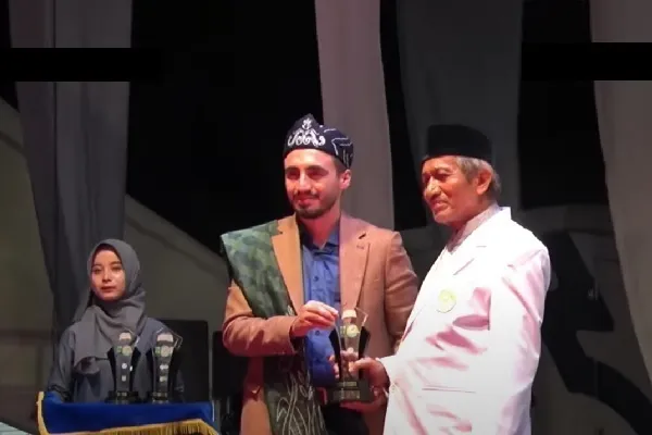 Indonesia: el contendiente iraní gana el primer premio en las competiciones coránicas