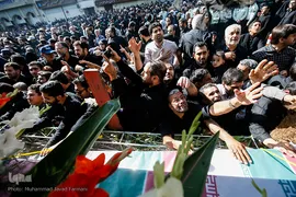 تشییع پیکر ۱۳۵ شهید گمنام دفاع مقدس