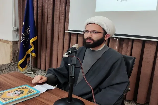 نشاط درونی، ثمره ارتباط با خداوند است