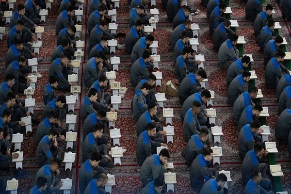 Ramazan ayında Irak’ın 16 ilinde Kur’an hatim toplantıları düzenleniyor