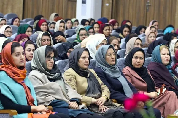 ناآگاهی بانوان افغانستانی از حقوق قانونی و اسلامی