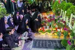 مراسم تحویل سال نو درگلستان شهدای اصفهان