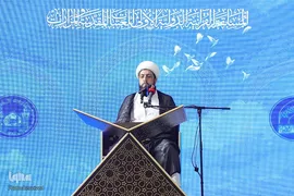 رقابت شرکت کنندگان در روز پایانی مسابقات قرآن کربلا