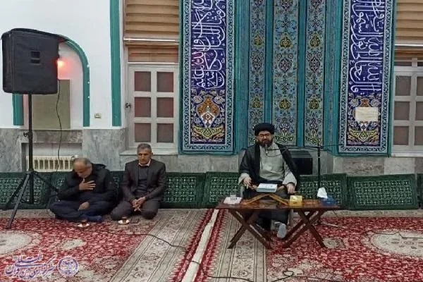 معیار حرکت مؤمن رضایت الهی است نه پسند دیگران