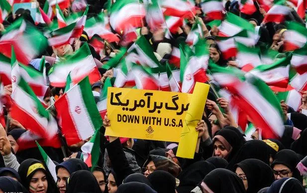 Mamillioni waadhimisha miaka 37 ya ushindi wa Mapinduzi ya Kiislamu ya Iran