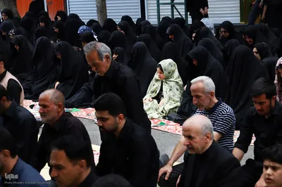 اقامه نماز ظهر عاشورا در اهر