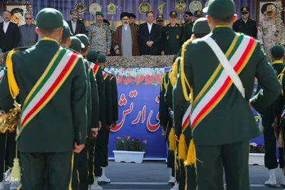 رژه باشکوه ارتش در ارومیه با حضور مسئولان ارشد و مردم ولایت‌مدار‎