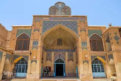 افراشته فیروزه‌ای؛ مسجد مشیر شیراز‎‎