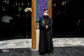 پرچم عزا بر فراز حسینیه کربلایی‌های تهران