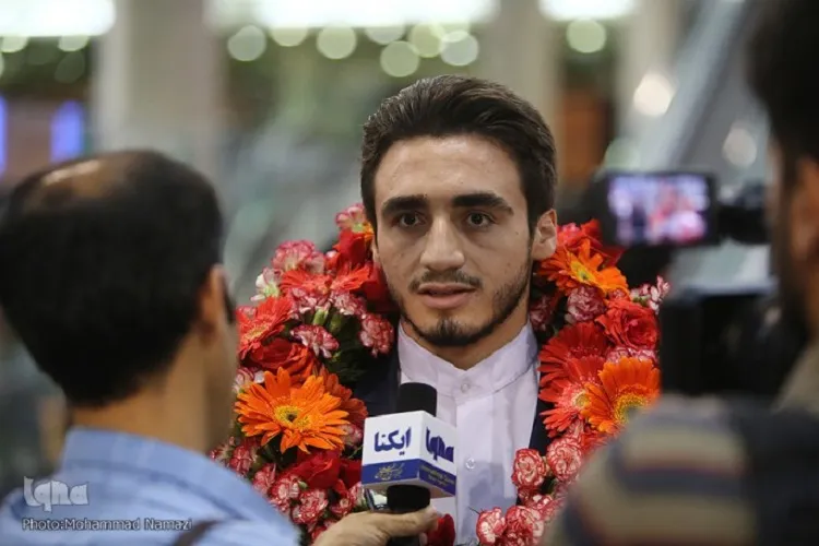«سیدمصطفی حسینی» در 10 محفل قرآنی فارس تلاوت می‌كند