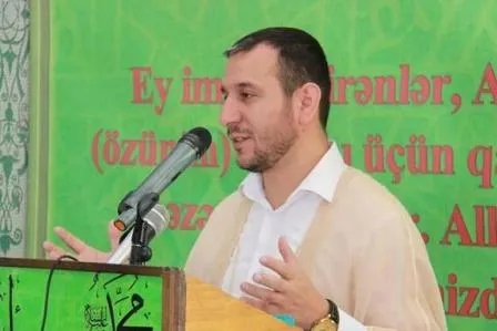 Azərbaycanlı şiə ruhaninin həbs müddəti uzadıldı
