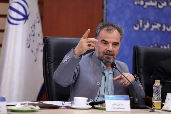 بیش از ۶۰۰ هزار دانش‌آموز معتکف شدند