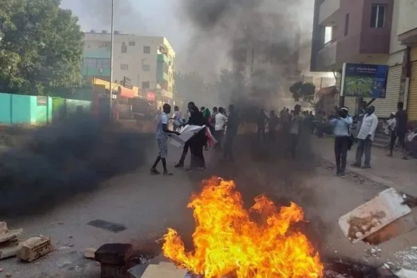 أحزاب وقوى بالسودان يرفضون التطبيع