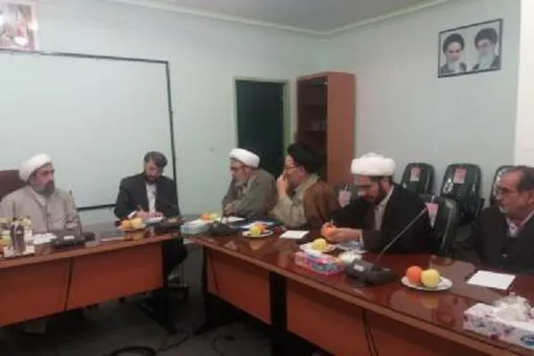 فعالیت هفت دفتر مرکز بزرگ اسلامی در استان کردستان