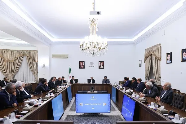 دولت چهاردهم نگاه جدی به صادرات و اهمیت دیپلماسی تجاری و اقتصادی دارد